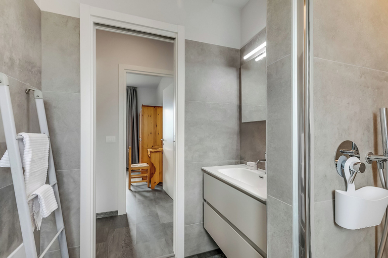 Others 3, Bellevue Modern Apartment 9, Brescia