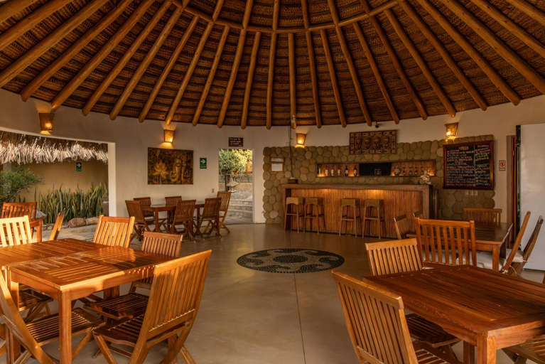 Food & Drinks 4, Soleil Bungalows, Talara