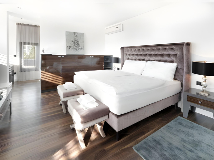 Bedroom 3, Hotel Golden Key, 4 Stars Superior, Nitra