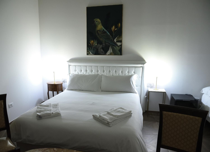 Others 5, LN B&B CATANIA, Catania