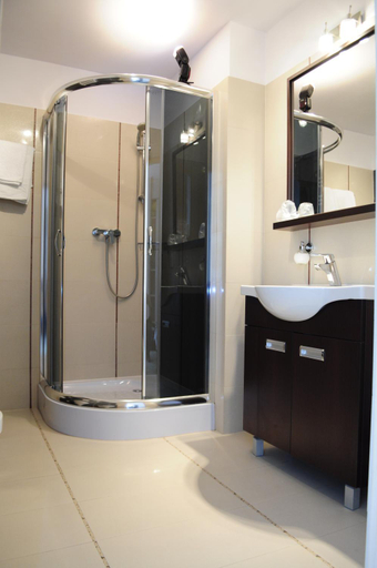 Bathroom 3, Hotel Cieplice MEDI & SPA, Jelenia Góra City