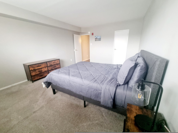 Room 5, Quiet Comfortable 1BR in Elkins Park, Montgomery