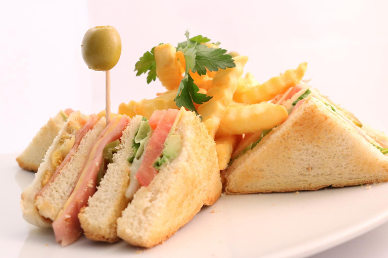 Food & Drinks