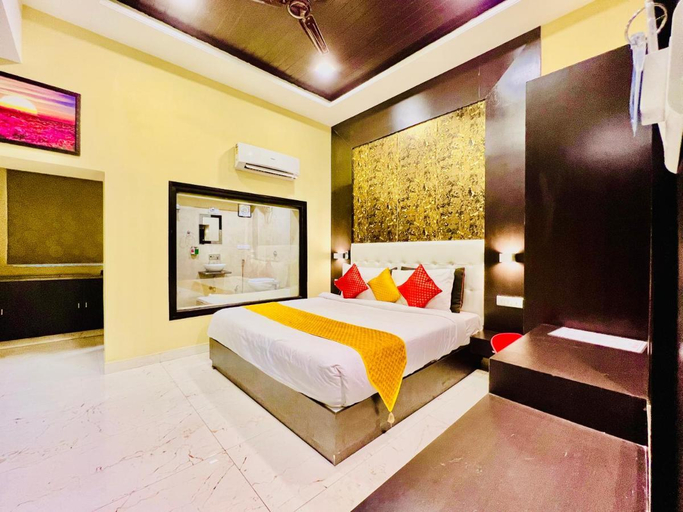 Others 3, Hotel Grand Udaipur- Rooftop Cafe! swimming pool! , Udaipur