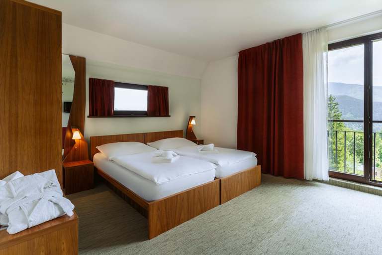 Bedroom 3, Beltine Forest Hotel, Frýdek-Místek