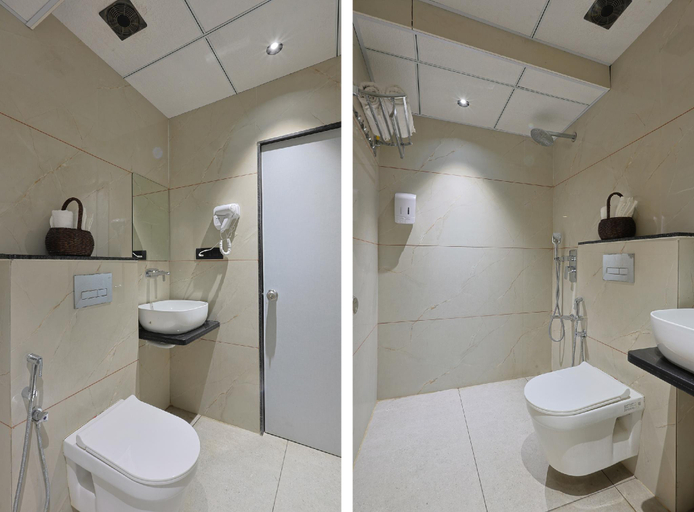 Bathroom 4, Hotel Royal Town, Ahmadabad