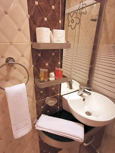 Bathroom 4, Sama Paris Plaza Hotel, Wadi Essier