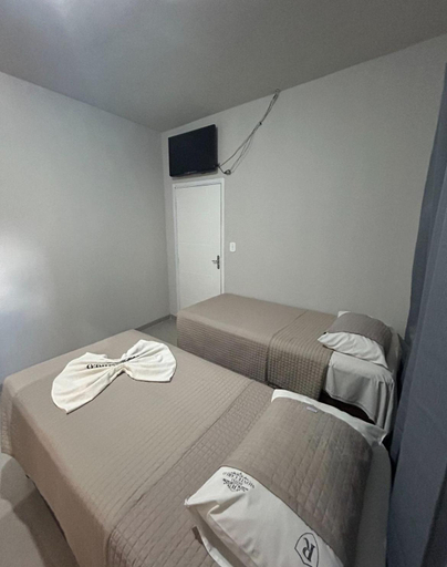 Bedroom 2, Hotel Monte Carlo, Dourados