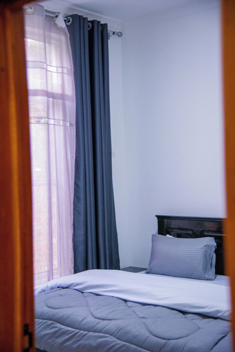 Bedroom 2, THE TREKKER'S REST LODGE, Musanze