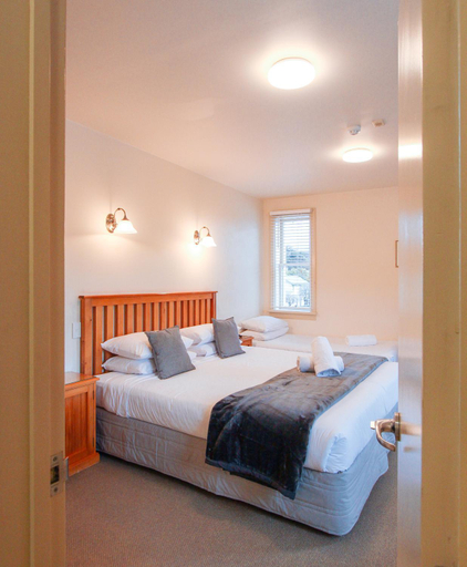 Bedroom 2, The Grand Hotel & Bar, Christchurch