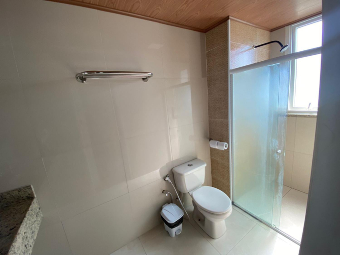 Bathroom 5, Farol Plaza Hotel, Aracaju