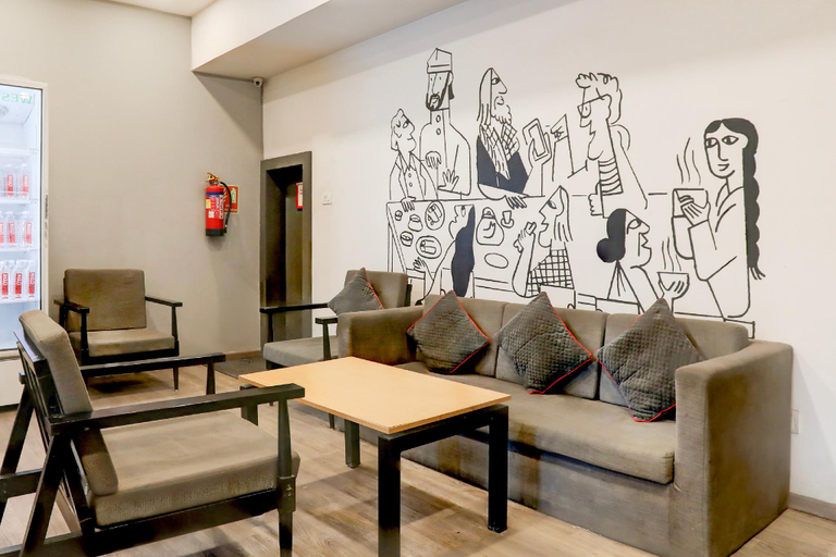 Lobby 5, Super Townhouse Kalmana, Nagpur