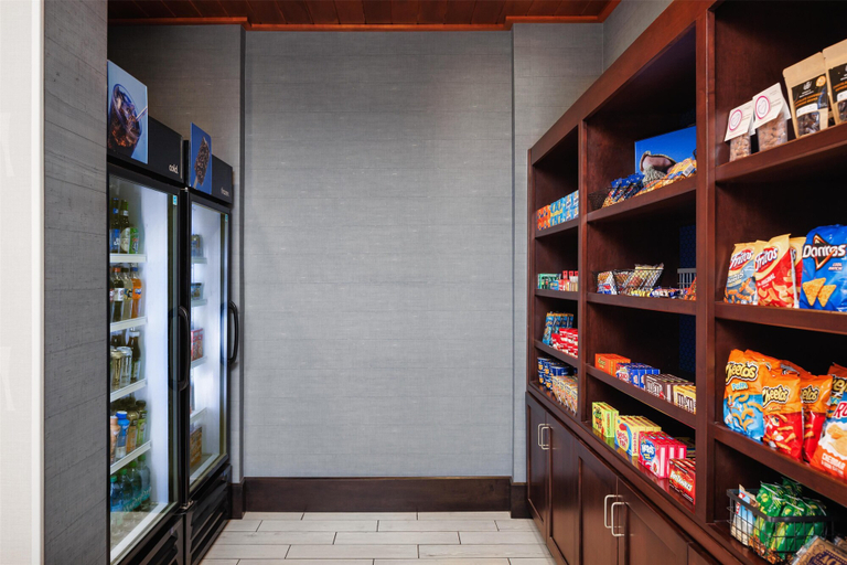 Food & Drinks 5, Hampton Inn & Suites Chattanooga/Hamilton Place, Hamilton