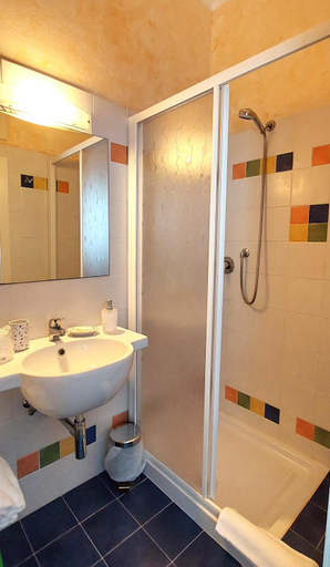 Bathroom, Hotel Garden B&B, Pesaro E Urbino