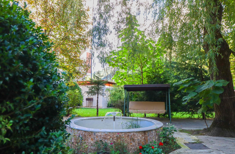 Bathroom, Emerald Borjomi Hotel, Borjomi