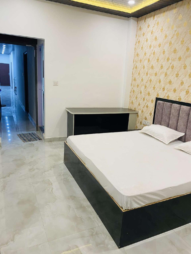 Others 2, NPS Home Stay, Varanasi