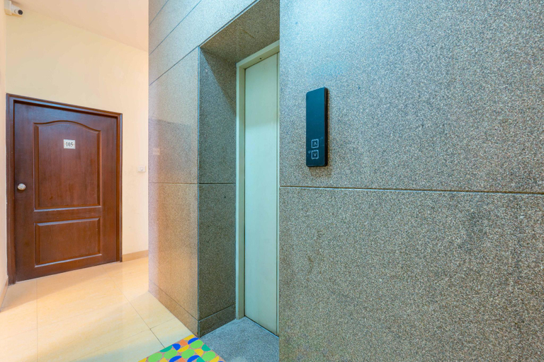 Public Area 2, Treebo Ivory White Inn, Bangalore
