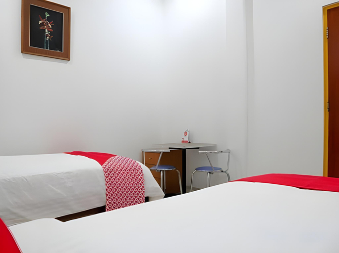 Bedroom 4, Wisma Mutiara Hotel, Padang