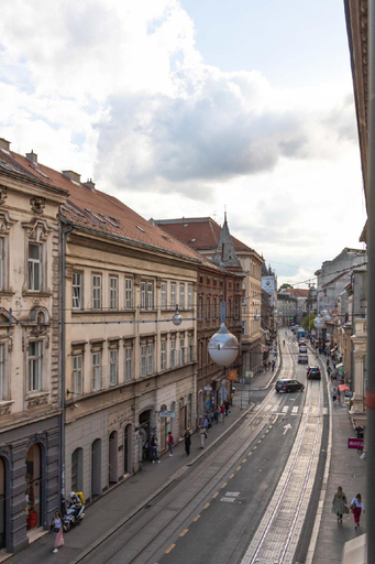 Others 4, That Center Place, Zagreb