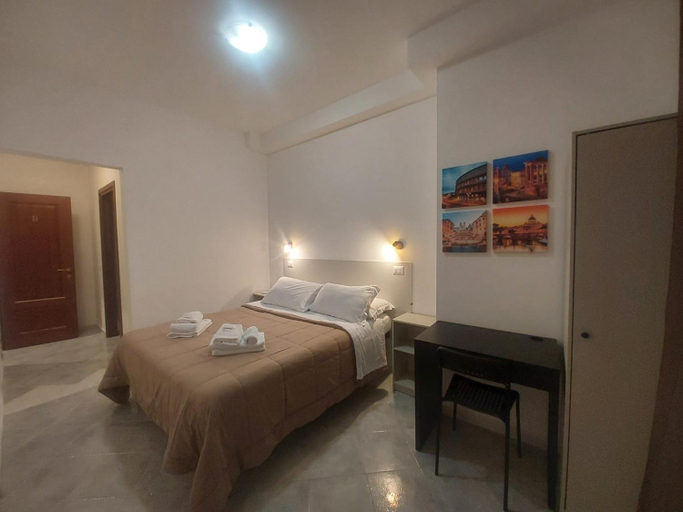 Others 2, King Suite - con condizionatori vicino Aeroporto e Fiera di Roma, Rome
