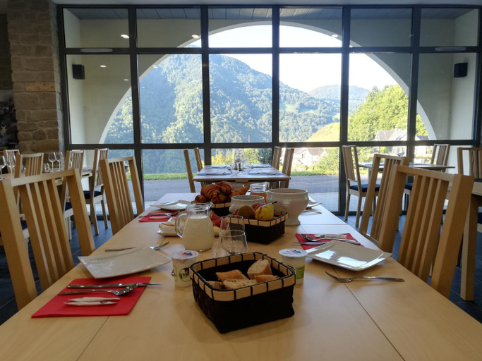 Food & Drinks 4, Auberge des isards, Pyrénées-Atlantiques