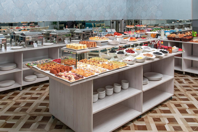 Food & Drinks 5, Michelin Hotel, Tashkent City