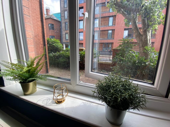 Others 5, Lovely Apt in City Centre Leeds, Leeds