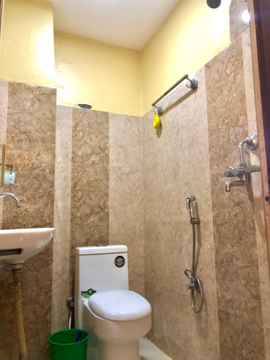 Bathroom 3, Hotel Aarjan And Restaurant, Gandaki