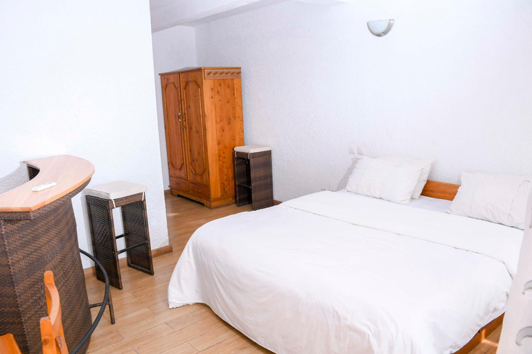 Bedroom 2, Kiriri Residence Hotel, Roherero