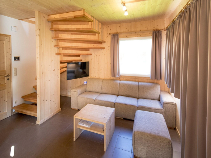 Others 5, Deluxe chalet with whirlpool, Murau