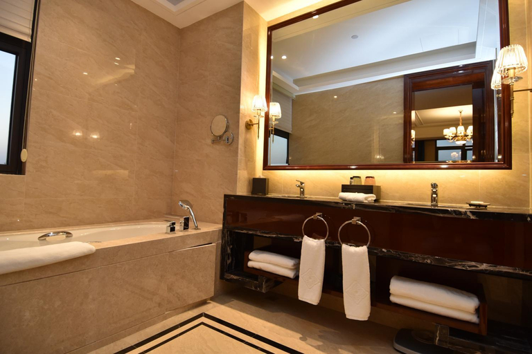 Bathroom 4, ホテル, Taizhou