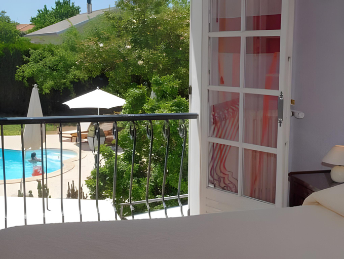 Others 4, Hotel du Commerce Chez Stephane, Charente