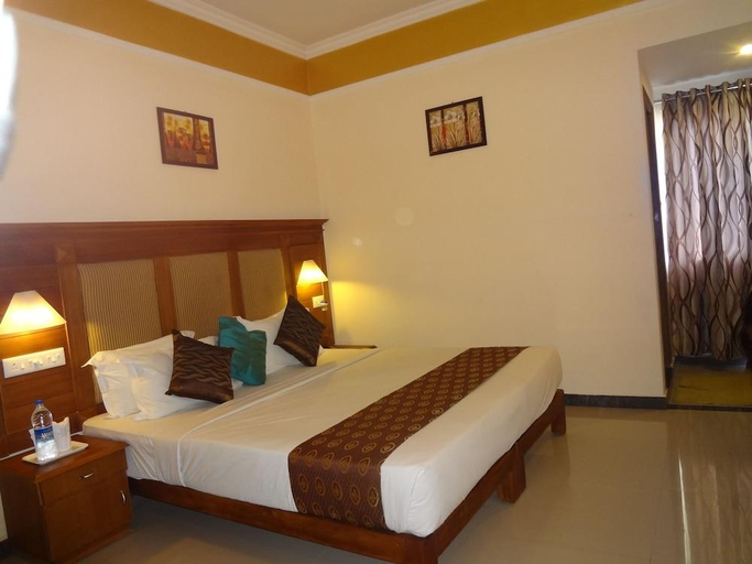 Bedroom 3, Seasons Thekkady, Theni