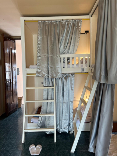 Bedroom, Lay Low AC Hostel Nr. Airport, Ubon Accommodation, Muang Ubon Ratchatani