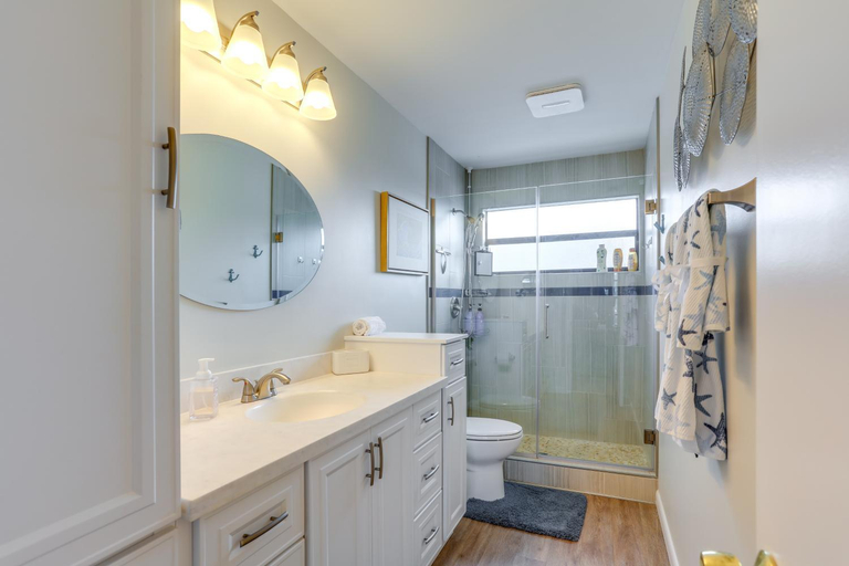 Others 2, 5 Mi to Beach: Jupiter Townhome w/ Pool Access, Palm Beach
