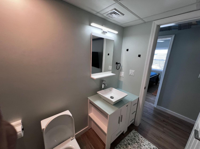 Bathroom 3, Almira Properties Apartments, Providence