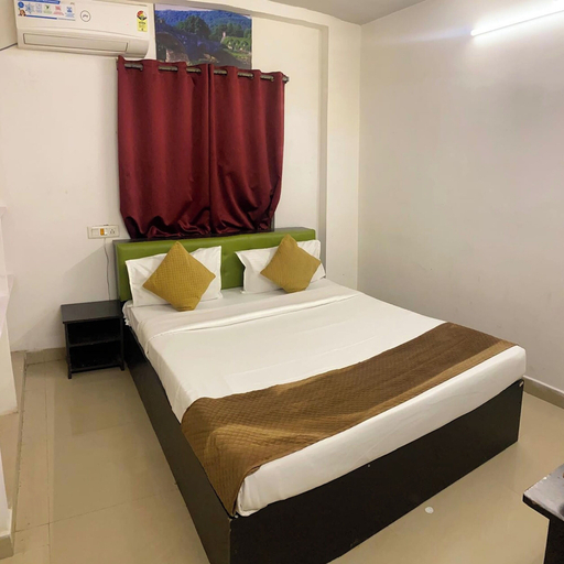 Room 3, Fortune Heights, Ranga Reddy