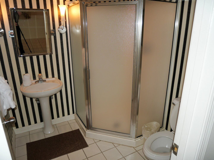 Bathroom 3, Pelican Beach 1508 1 Bedroom Home, Okaloosa