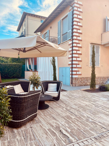 Exterior & Views 2, La Pigna, Lucca