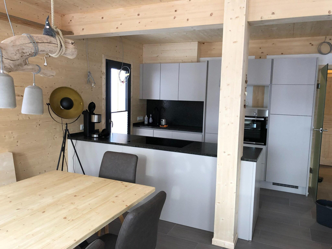 Others 3, Attractive chalet with infrared sauna, Murtal
