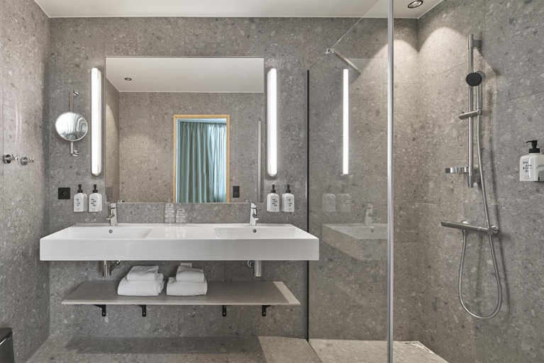 Bathroom 3, Scandic Karlskrona, Karlskrona