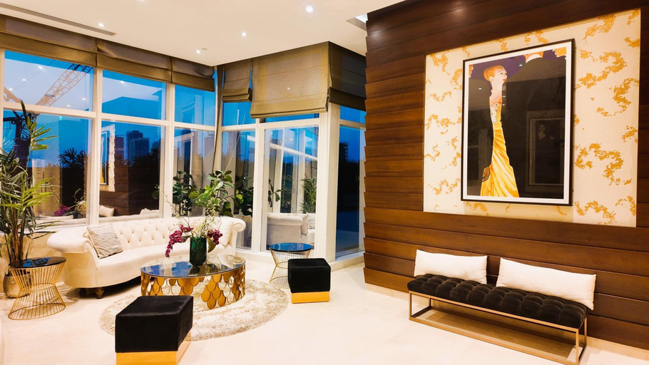 Public Area 2, Damac Heights by Fendi, Dubai