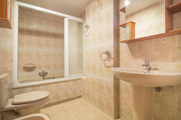 Bathroom 3, Apartamentos Paraiso Mar, Alicante