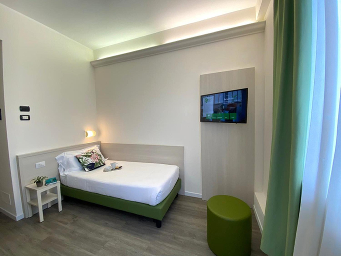 Bedroom 3, HOTEL EMBASSY PERO, Milano