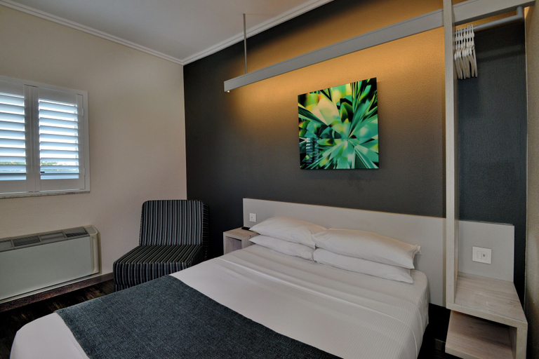 Bedroom 4, Road Lodge Richards Bay, Uthungulu