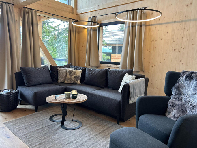 Others 5, Pleasant chalet with sauna, Murau