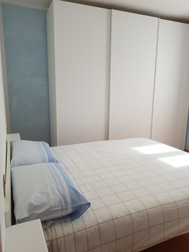 Bedroom 1, CROTTO CARACO APPARTAMENTI BUNGALOW CHALET, Como