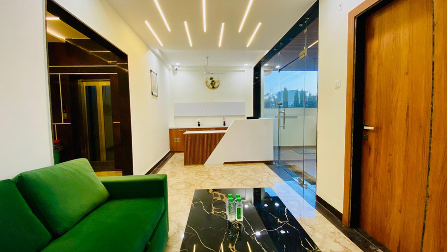 Public Area 3, Stay 10 Parallel Apartment Hotel, Indore