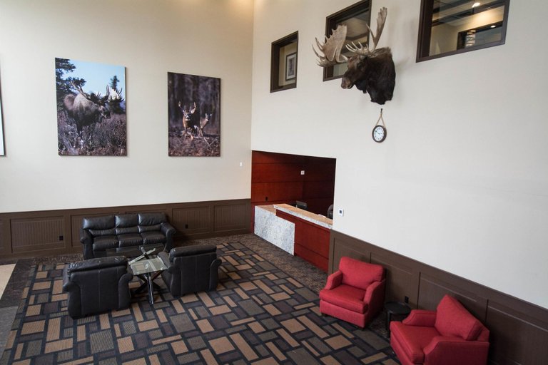 Public Area 2, Nova Inn Manning, Division No. 17