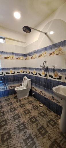 Bathroom 2, Hotel Elite Pokhara, Gandaki